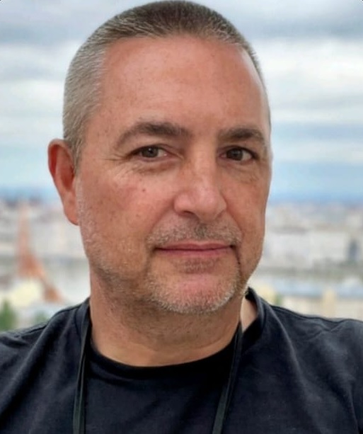 Simon Lellow